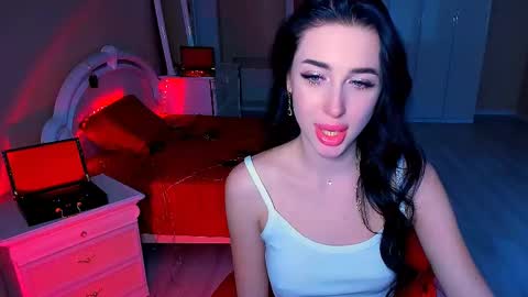 Miss Desire...do you remember online show from 12/16/24, 11:12