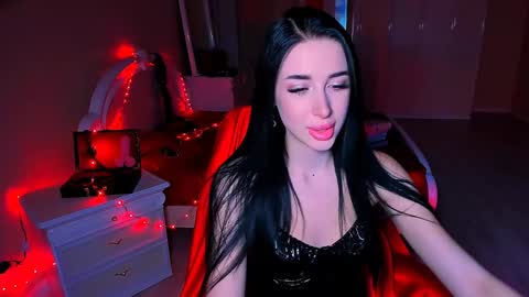 Miss Desire...do you remember online show from 01/11/25, 12:07