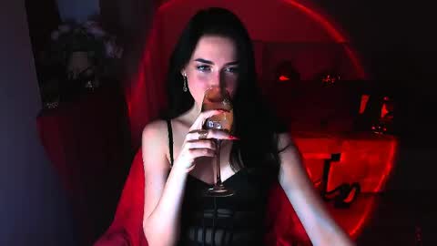 Snapshot of bad_desire chatting on 04/19/26, 05:23 Miss Desire...do you remember online show from 04/19/26, 05:23