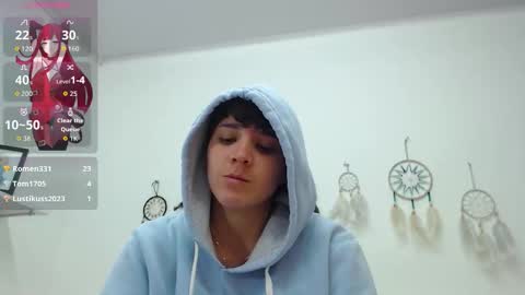 Snapshot of bad_giirl__ chatting on 10/14/25, 06:52 Anna online show from 10/14/25, 06:52