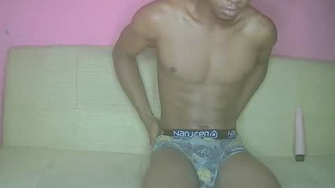badaddo910342 online show from 02/22/26, 04:46