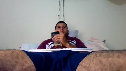 Snapshot of badboy300880 chatting on 07/15/26, 04:07 alejo 18cm online show from 07/15/26, 04:07