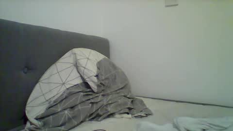 Snapshot of badboy33000182893 chatting on 11/03/25, 03:35 badboy33000182893 online show from 11/03/25, 03:35