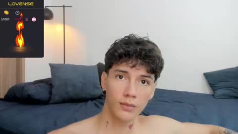 jhojan online show from 02/15/25, 02:44