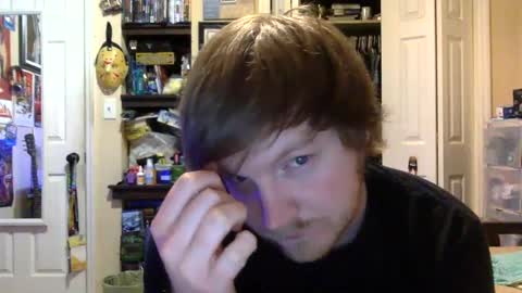 Snapshot of badboyboogie78 chatting on 10/09/25, 08:12 Hylian97 online show from 10/09/25, 08:12