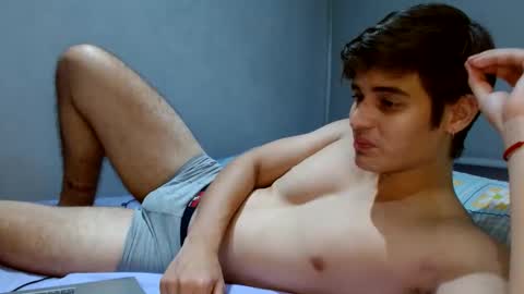 badbunny_69_ online show from 01/17/25, 03:34