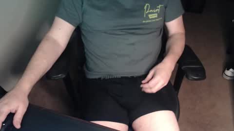 Snapshot of baddaddy77 chatting on 03/03/25, 11:44 baddaddy77 online show from 03/03/25, 11:44
