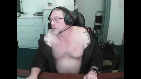 SexyBaddass online show from 10/30/25, 05:09