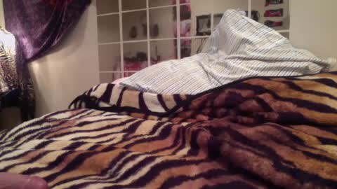baddie_babe333 online show from 07/03/26, 01:17