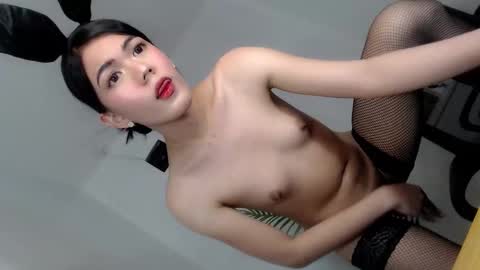 Hello  im your lovely Cheska online show from 02/26/25, 06:15