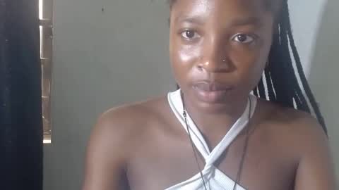 Snapshot of baddiebitchx chatting on 06/10/26, 08:24 baddiebitchx online show from 06/10/26, 08:24