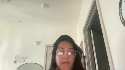 baddiemaddiee69 online show from 11/24/25, 08:19