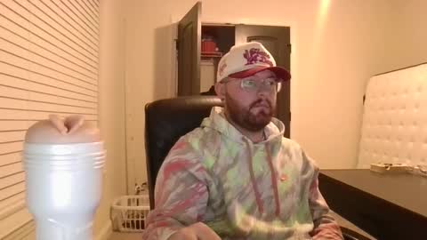 Snapshot of baddydaddy23 chatting on 09/21/25, 01:18 Jon online show from 09/21/25, 01:18