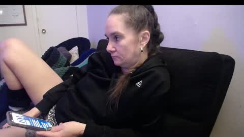 badgirluget online show from 12/28/24, 08:16