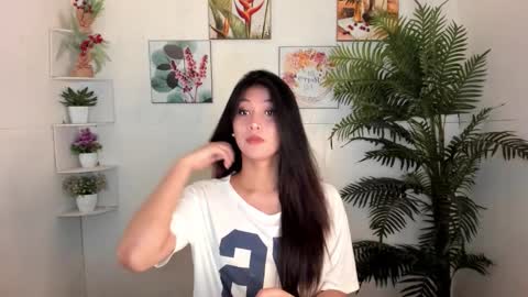 Snapshot of badjao_girl chatting on 11/14/25, 03:33 Joshaine online show from 11/14/25, 03:33