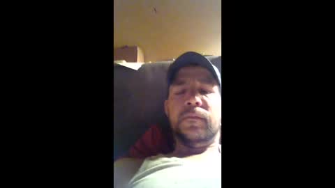 Snapshot of badland2017 chatting on 03/27/26, 05:02 badland2017 online show from 03/27/26, 05:02