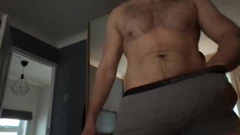 Snapshot of badman_s_man chatting on 02/10/25, 10:42 BadManSMan online show from 02/10/25, 10:42