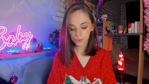 Molly  links in bio online show from 12/15/24, 08:36