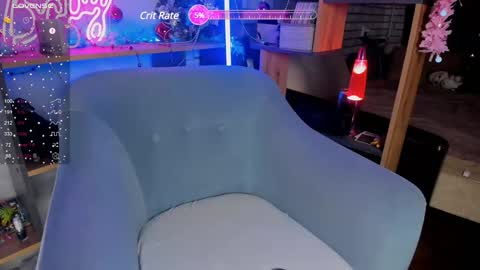 Molly  links in bio online show from 12/17/24, 07:04