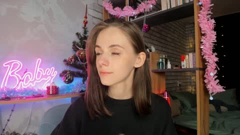 Molly  links in bio online show from 12/28/24, 11:05