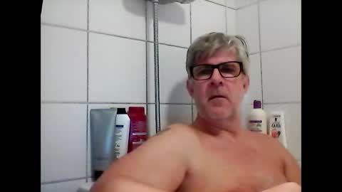 baggelina75 online show from 01/28/25, 06:17