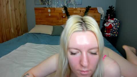 holly online show from 01/02/25, 09:11