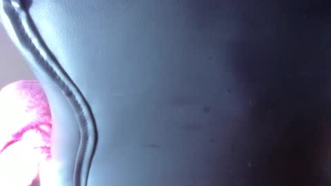 IM BAILEY online show from 10/13/25, 06:19