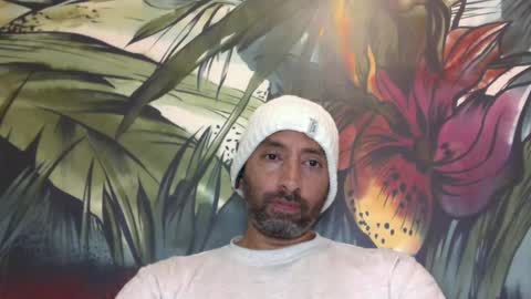 Snapshot of bakkis chatting on 09/28/25, 07:52 bakkis online show from 09/28/25, 07:52