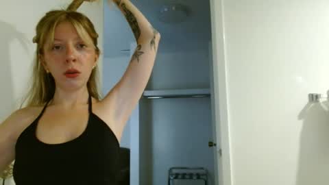 baleykins247 online show from 07/11/26, 02:47