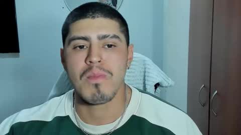 Andres -  online show from 10/21/25, 02:12