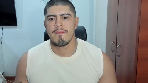 Snapshot of baltazardupont chatting on 11/06/25, 10:38 Andres - online show from 11/06/25, 10:38
