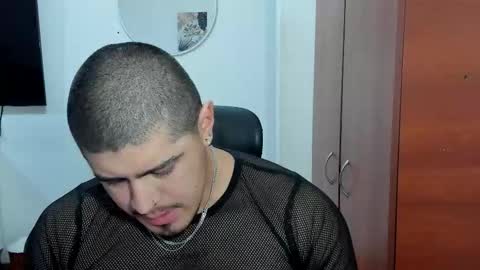 Snapshot of baltazardupont chatting on 12/15/25, 10:41 Andres - online show from 12/15/25, 10:41