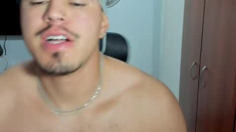 Snapshot of baltazardupont chatting on 03/31/26, 10:26 Andres - online show from 03/31/26, 10:26