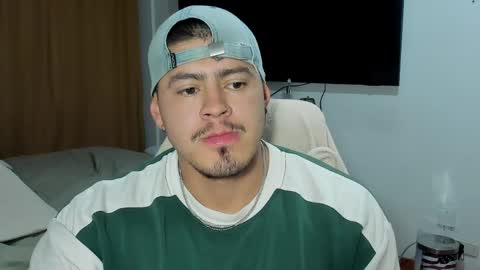 Snapshot of baltazardupont chatting on 04/09/26, 10:20 Andres - online show from 04/09/26, 10:20