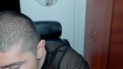 Snapshot of baltazardupont chatting on 06/02/26, 02:41 Andres - online show from 06/02/26, 02:41