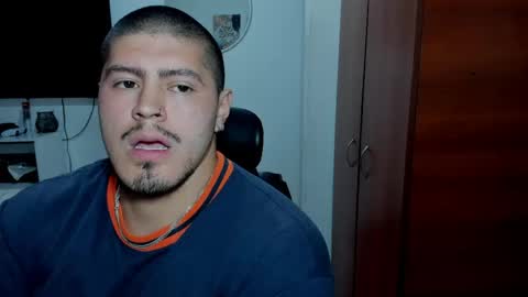 Snapshot of baltazardupont chatting on 06/09/26, 02:50 Andres - online show from 06/09/26, 02:50