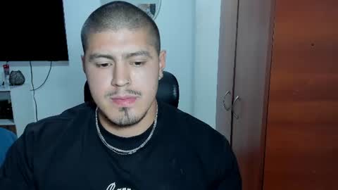 Snapshot of baltazardupont chatting on 07/30/26, 03:27 Andres - online show from 07/30/26, 03:27