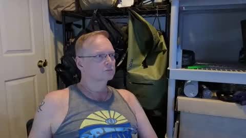 Snapshot of baltomoron69 chatting on 04/13/26, 06:35 baltomoron69 online show from 04/13/26, 06:35