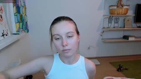 Kira online show from 10/14/25, 11:16