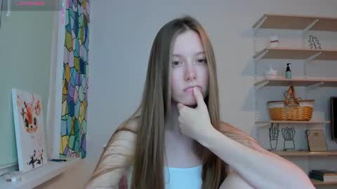 Kira online show from 10/15/25, 08:42