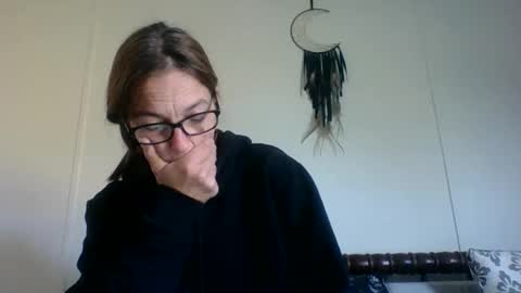 Snapshot of bamacpl80 chatting on 10/21/25, 02:51 bamacpl80 online show from 10/21/25, 02:51