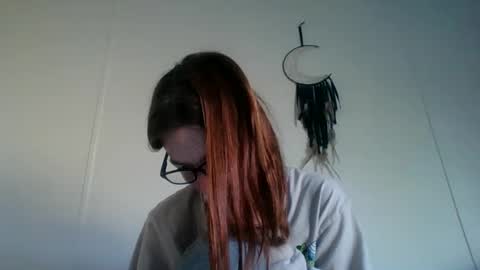 Snapshot of bamacpl80 chatting on 10/23/25, 04:17 bamacpl80 online show from 10/23/25, 04:17