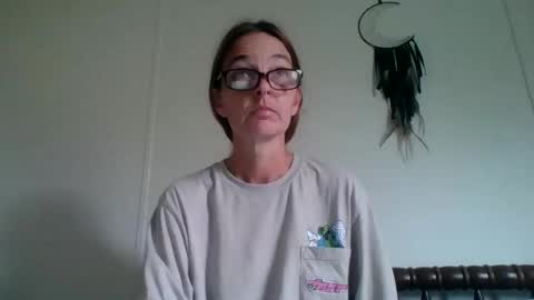 Snapshot of bamacpl80 chatting on 10/27/25, 04:55 bamacpl80 online show from 10/27/25, 04:55