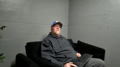 Jas online show from 12/21/25, 03:41