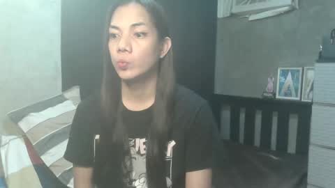 Snapshot of bambamts03 chatting on 12/17/25, 08:20 Bammy online show from 12/17/25, 08:20