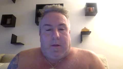 banana5289 online show from 12/04/24, 12:41