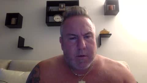 banana5289 online show from 12/23/24, 07:41