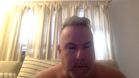 banana5289 online show from 01/01/25, 08:26