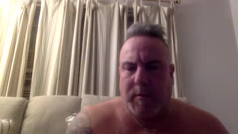 banana5289 online show from 01/02/25, 08:06