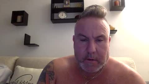 banana5289 online show from 01/05/25, 04:59
